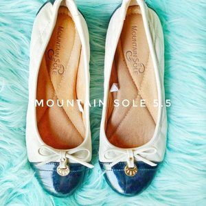 MOUNTAIN SOLE 5.5 FLATS women